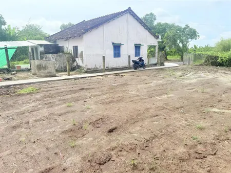 Nền đất thổ cư 73m2 giá239tr shr có sẵn đất 2 mặt đường dân cư đong đúc