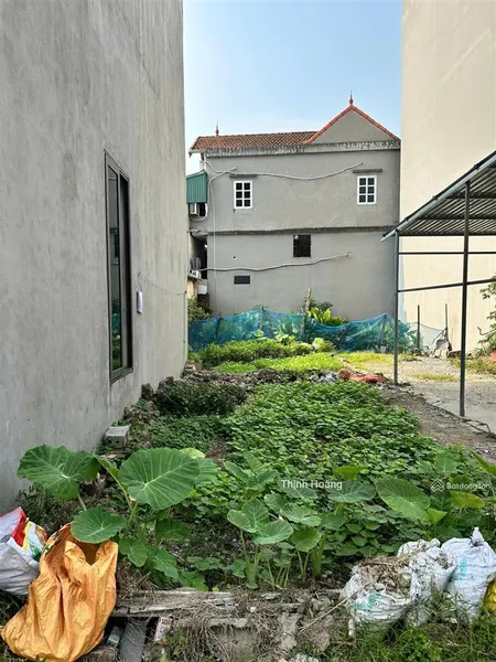 Chính chủ bán lô đất đa tốn 68m2, bán tải vào đất, ngõ oto thông, gần chợ, trường học