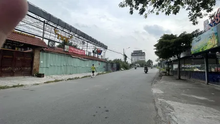 Bán đất mặt tiền đường số 10 view sông sg thoáng mát, 672m2 full thổ cư ngang lớn 26m giá 77 tỷ