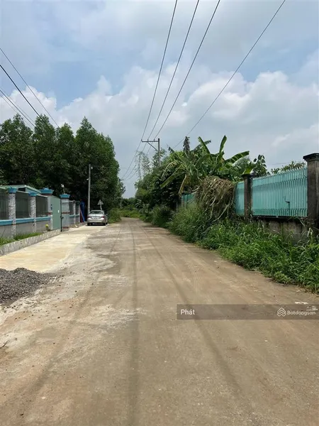 Bán gấp đất sổ riêng sẵn thổ cư 100% ngay phường tân triều, gần trường tiểu học tân phú ấp 5