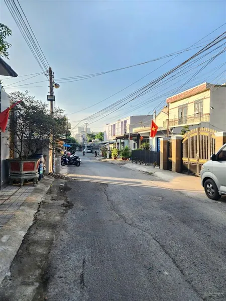 Bán đất mt đường trần quốc toản nối dài, p.dĩ an, tp.dĩ an