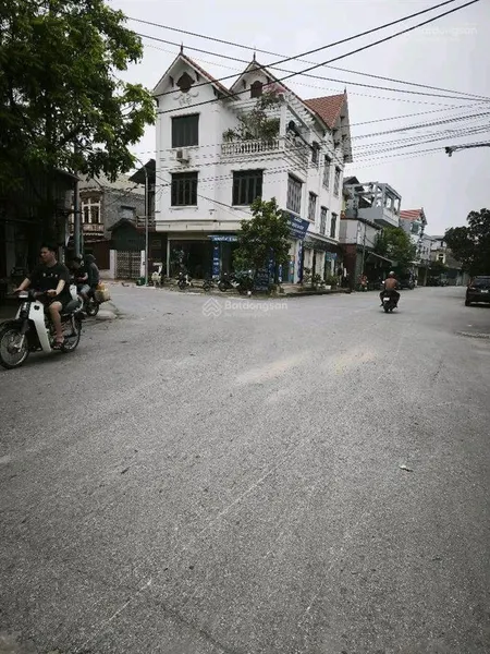 Bán đất an bình ô tô tránh kd gần kcn, vòng xuyến vđ4 và cao tốc sân bay dt96m2 nhỉnh 3tỷ