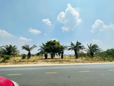 Bán đất mặt tiền khủng, vị trí đắc địa