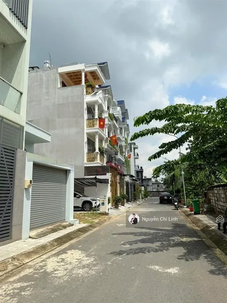 Nhà 4 tầng! khu center home 6pn6wcthu nhập 20tr/thdtsd 166m2