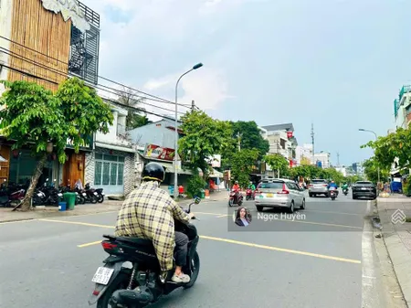 Ngộp nặng bán nhà 2 tầng mặt tiền đường số 2, trường thọ dt 79m2 giá 6,7 tỷ