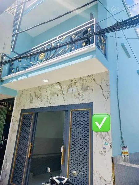 Giá rẻ!!! nhà đẹp lưu hữu phước q8 , mới ở ngay , 2 tầng, dtsd 42m2 , hẻm thông , shr , nhỉnh 2 tỷ
