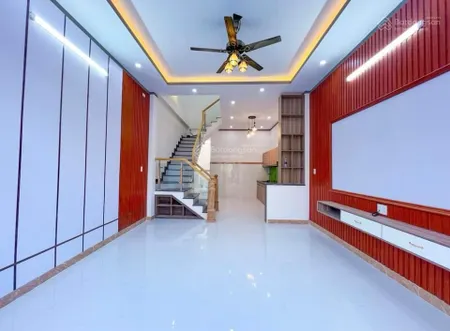 Cực hiếm!! bán gấp nhà 1t2l nguyễn trọng tuyển, p1, tân bình, dt 45m2, giá 2tỷ040 (còn tl), sổ sẵn
