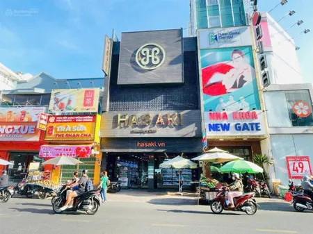 Bán nhà mt cộng hoà, p13, tân bình dt 7.5 x 25m 2 tầng ctxd h7t hđt 180tr/th giá 40 tỷ
