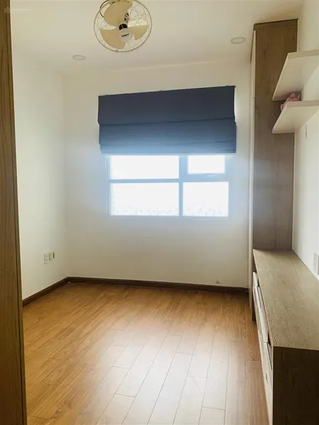 Bán căn 62m2. giá k phát sinh thêm chỉ 2,120 tỷ. 0909 086 ***