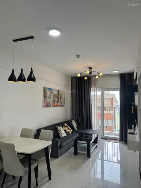 Bán căn hộ chung cư bàu cát ii, dt 75m2, 2pn, 2wc, 3,7 tỷ, tặng nt, sổ hồng. 0903 318 *** minh