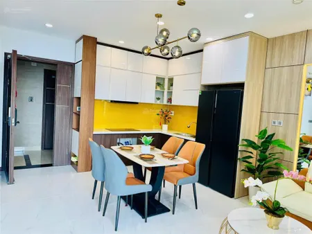 Bán căn hộ res 11, căn góc, 74m2, 2 phòng ngủ, 2wc, giá 4 tỷ 950tr, có sổ hồng, 0976 028 ***