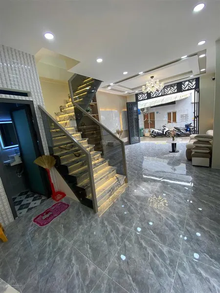 Bán nhà góc 2 mặt tiền hẻm 242 bà hom, p.13, q.6 vị trí siêu đẹp!