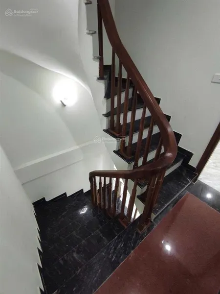 Bán nhà tứ hiệp thanh trì, ngõ rộng hai mặt thoáng ô tô ngay cửa giá 5.9ty