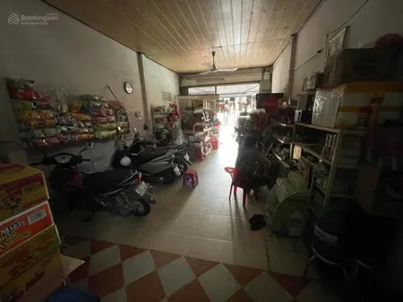 Chính chủ cần bán nhà cấp 4, tôn đản, quận 4. ngang 4,4m(bụng nở hậu 8m) dài 22m. giá 9.5 tỷ(tl)