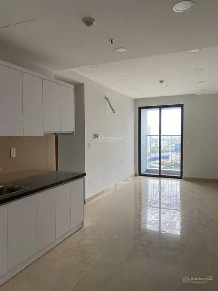 Bán căn hộ phúc đạt tower dĩ an view hồ bơi, quận 1, tầng đẹp, 60m2 2pn 2wc giá 2.350 tỷ