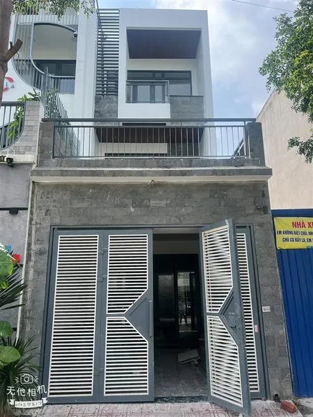 Nhà chính chủ mới xây dựng cần bán tại p tân đông hiệp tphcm( dĩ an bình dương)