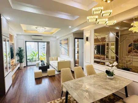 Tôi chính chủ bán gấp căn hộ chính chủ 2pn chung cư hoàng thành pearl, giá cực tốt