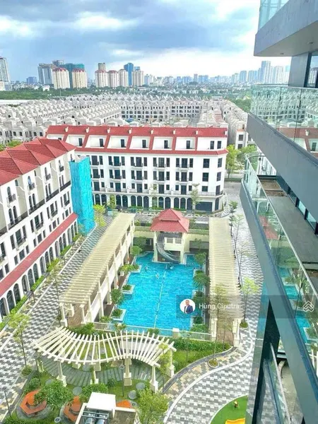 Bán biệt thự sân vườn trên không, chung cư susnhine golden river 160m2. giá 16 tỷ