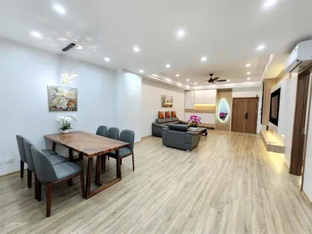 Bán căn hộ chung cư ba hàng a 282 lĩnh nam hoàng mai. dt 126m2 3pn 2vs. 0983 282 ***