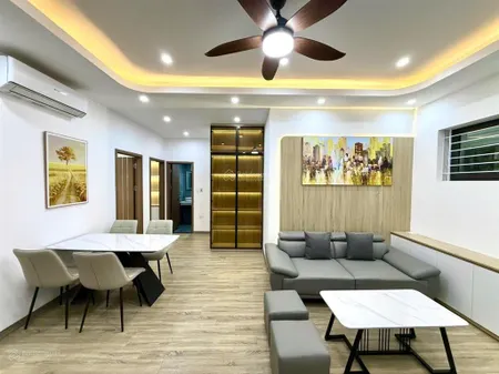 Căn góc 3 phòng ngủ 2 vệ sinh diện tích 82m toà ct2 bắc linh đàm full nội thất, đi lại thuận lợi