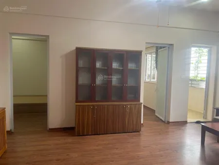 Bán chcc ba hàng a 282 lĩnh nam hoàng mai. dt 85m2. 2pn + 2wc. giá 4,95 tỷ. 0964 835 ***