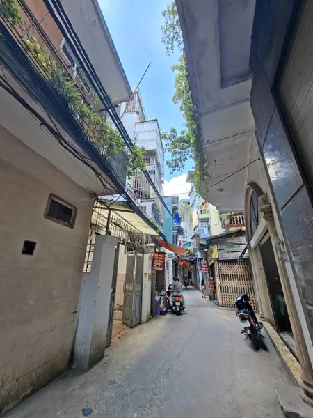 BÁN GẤP NHÀ MẶT NGÕ KINH DOANH ĐƯỜNG MINH KHAI. 60M2 - 4 TẦNG.