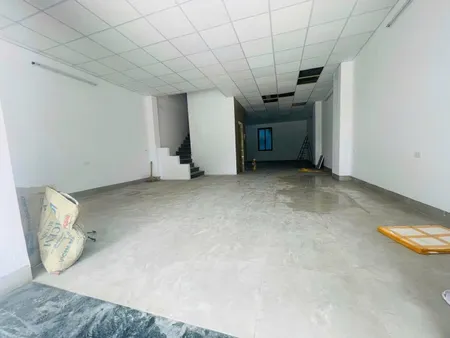 Cho thuê nhà Lê Đức Thọ làm văn phòng, 65m2, 8 tầng, thông sàn, thang máy
