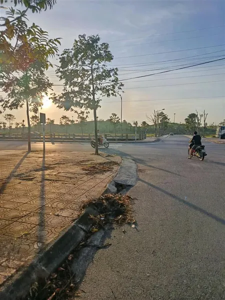 Bán lô góc mặt đường võ nguyên giáp dt 9x18m giá 12.x tỷ