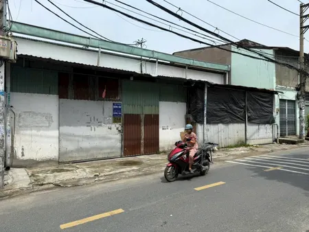 MT Âu Cơ P14 Tân Bình – DT 3.9m x28m, CN 100m² – Giá 12.5 Tỷ bớt lộc