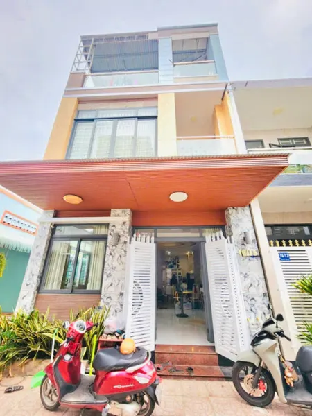BÁN NHÀ PHƯỜNG 1
