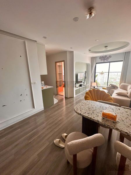 Cho thuê căn hộ 2pn toà zen view bể bơi giá chỉ 11,5tr. Liên hệ 0964161887