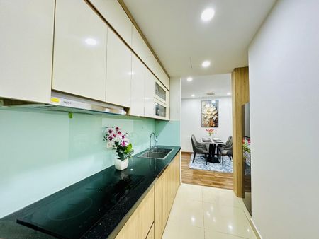 Cho thuê căn hộ CC Golden Field-24 Nguyễn Cơ Thạch, 2 phòng ngủ, 2wc đầy đủ nội thất LH:0879488004