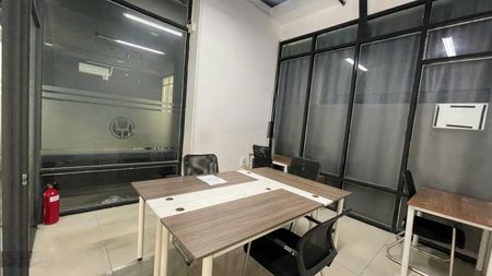 Văn Phòng 20m2 tại Topaz Garden, Tân Phú (Full nội thất - dịch vụ)