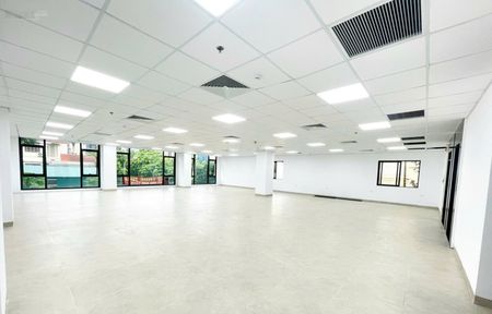 Cho thuê văn phòng Đức Diễn, Bắc Từ Liêm DT 250m2 giá 29 triệu/tháng