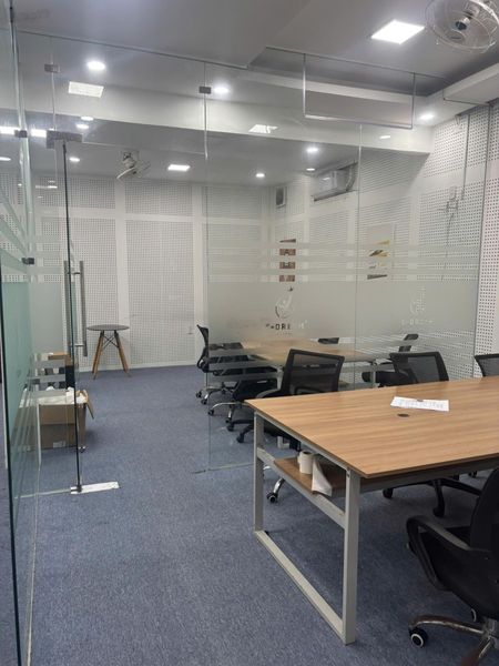 cho thuê văn phòng full nội thất 80m2 Ung Văn Khiêm Phường 25 BÌnh Thạnh giá 15tr/tháng free xe máy