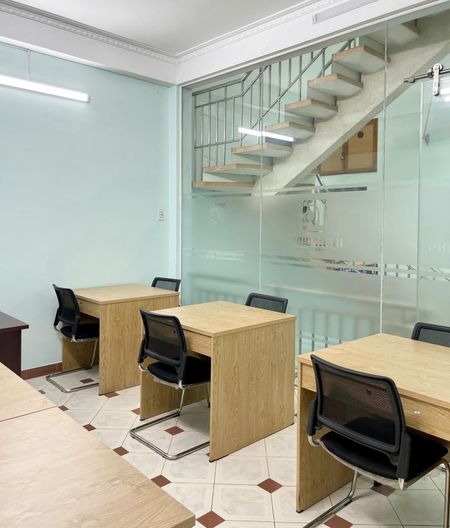 Cho thuê văn phòng giá rẻ tọa lạc khu sầm uất nhất Bình Tân - 17,3m2 giá chỉ 5tr4 cho 2 - 20 người