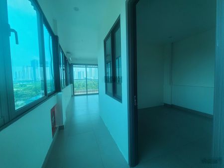 Cc cho thuê sàn văn phòng 90m2 mới đẹp, tại Võ Chí Công, Xuân La, Tây Hồ. Có thang máy 13.5tr/tháng