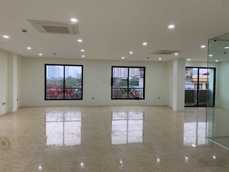 Cho thuê sàn văn phòng Tố Hữu - Lương Thế Vinh, gần Vinhomes Green Bay, 120 m2/tầng