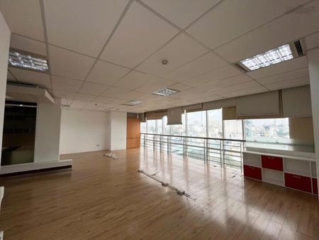 Văn phòng giá siêu tốt 111 Lý Chính Thắng - diện tích 60m2 - 160m2