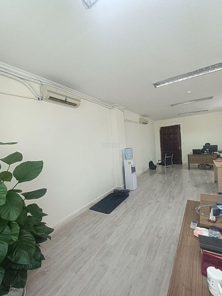 Cho thuê văn phòng phố Nguyễn Công Trứ 35m2, giá 7 triệu