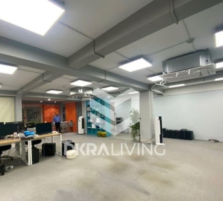 Văn phòng 170m2 giá rẻ đường Lạc Long Quân, Tân Bình