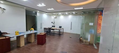 Chính chủ cần cho thuê tầng 2 tòa nhà văn phòng (gần Aeon Hà Đông)