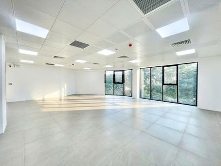Mễ Trì Hạ có VP cho thuê 160m2, 29 triệu view công viên