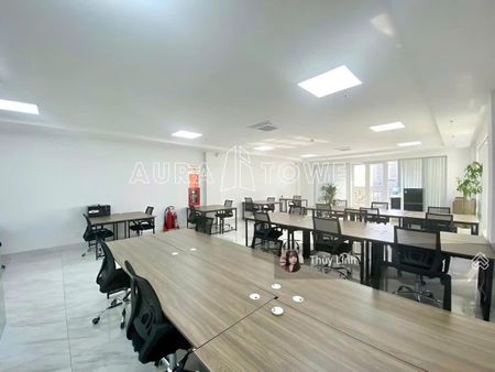 Sàn vp full kính: 100m2 sử dụng - 28tr/th lý thường kiệt- quận 10. ảnh thật