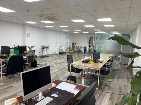 Cho thuê văn phòng 150m2 full nội thất, sẵn fitout - sư vạn hạnh, quận 10
