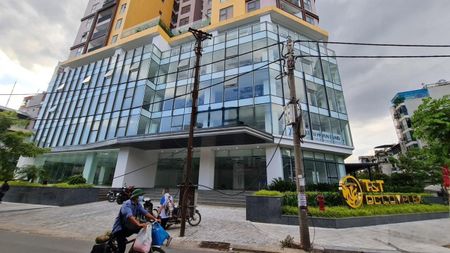 Cho thuê sàn thương mại 300 - 500 - 1000m2 tầng 2 làm bi a, game, văn phòng mặt phố quận Hoàng Mai
