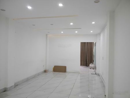 Cho thuê sàn VP 40m2 giá 8tr tại Cầu Giấy