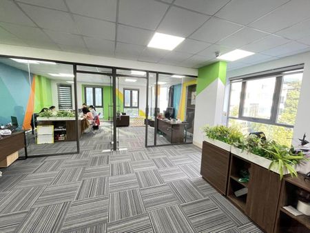 Va ngay vào sàn Văn Phòng 120m2 mặt phố Vũ Tông Phan, Thanh Xuân GIÁ SIÊU RẺ - CHÍNH CHỦ
