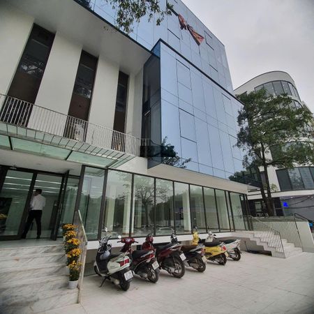 Nhượng lại văn phòng tại 24 Mạc Thái Tông - Diện tích 47m2 - giá siêu hời