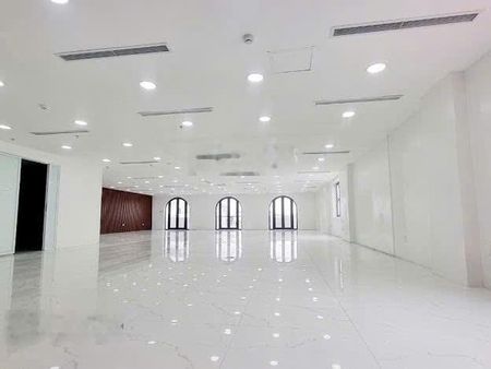 Cho thuê sàn văn phòng 230m2 tại phố Hòa Mã, Hai Bà Trưng
